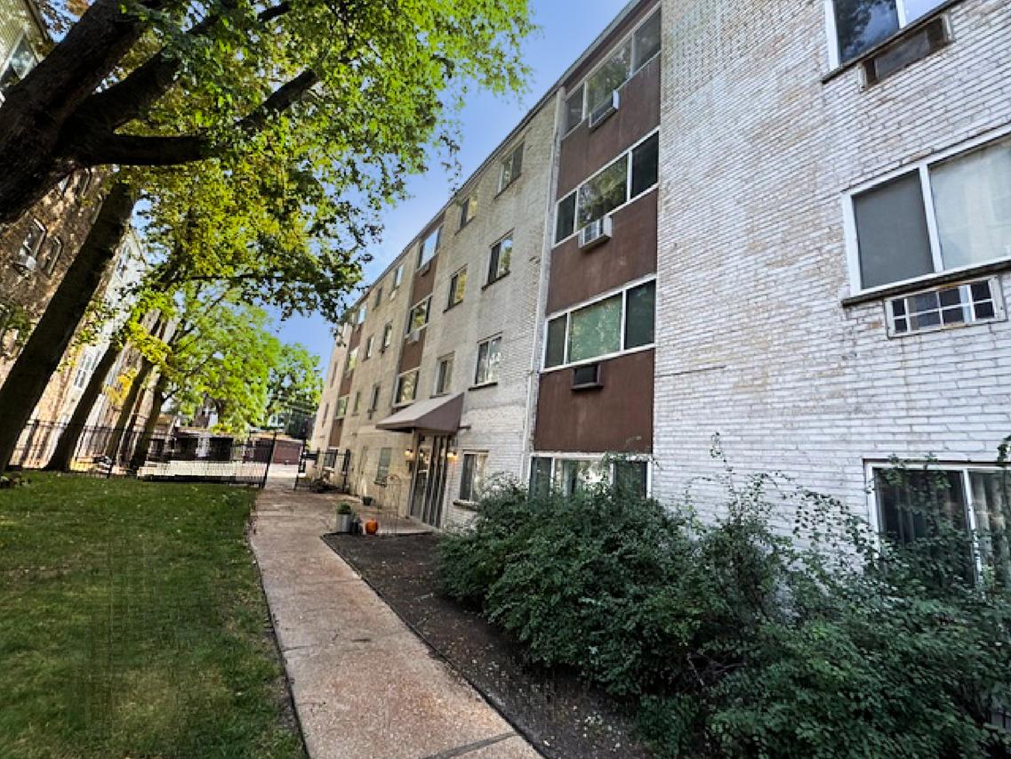 1441 W Farwell Ave. #4E, Chicago, IL 60626