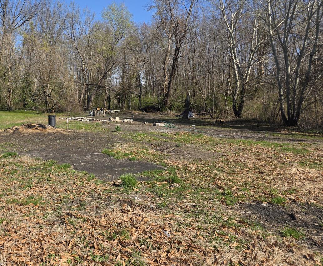 225 E Washington St., Carrier Mills, IL 62917