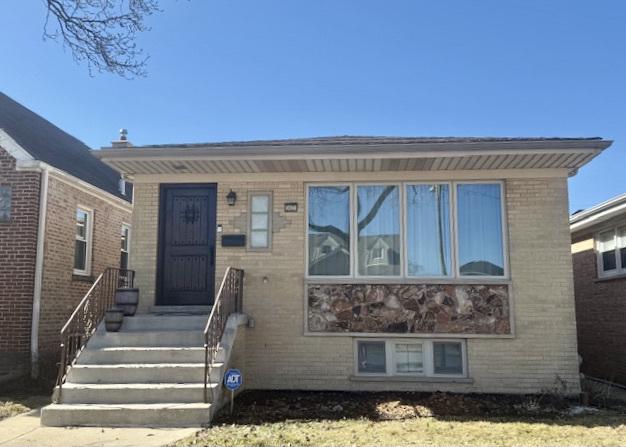 3432 N Ozanam Ave., Chicago, IL 60634
