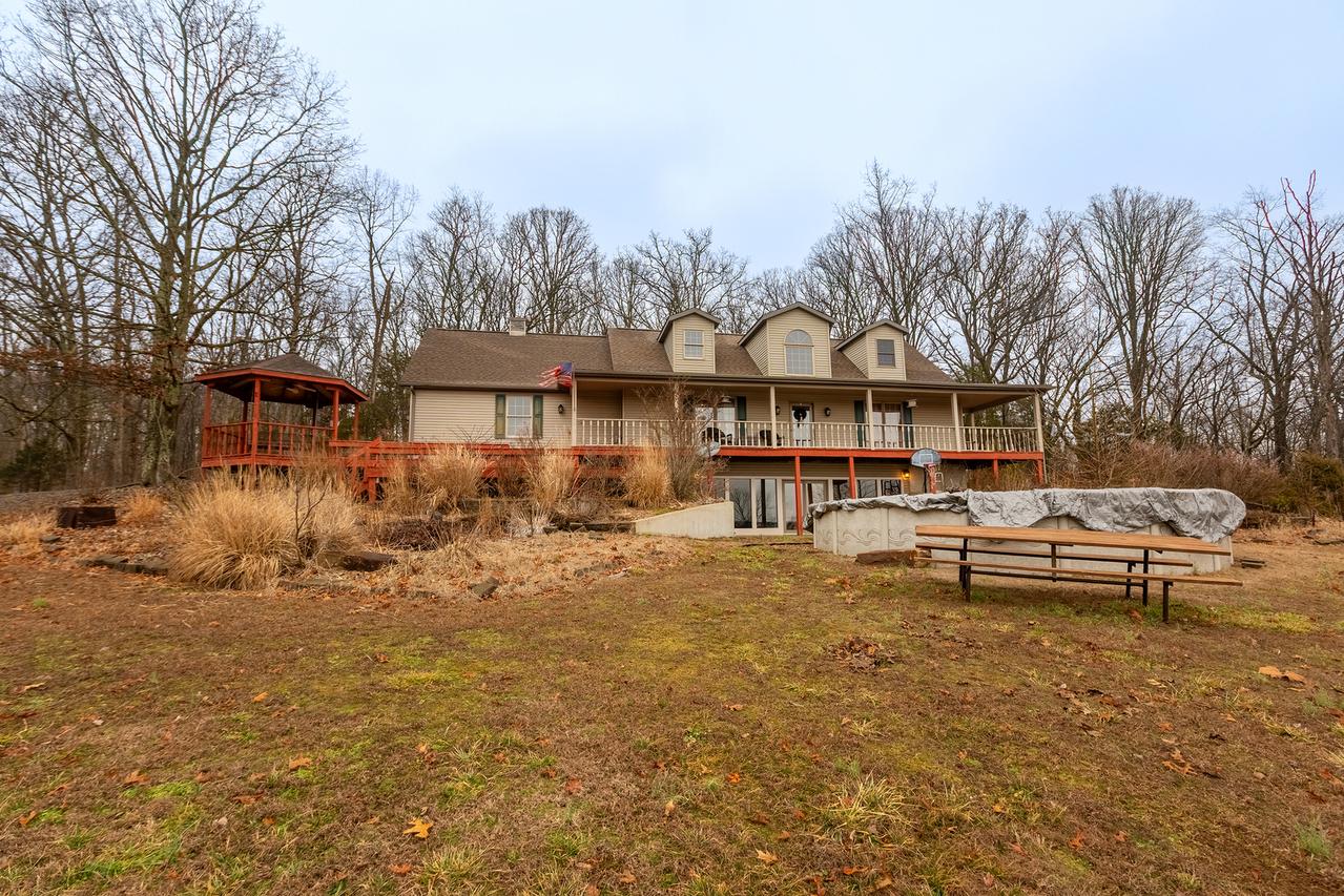 1870 N Lick Creek Rd., Goreville, IL 62939