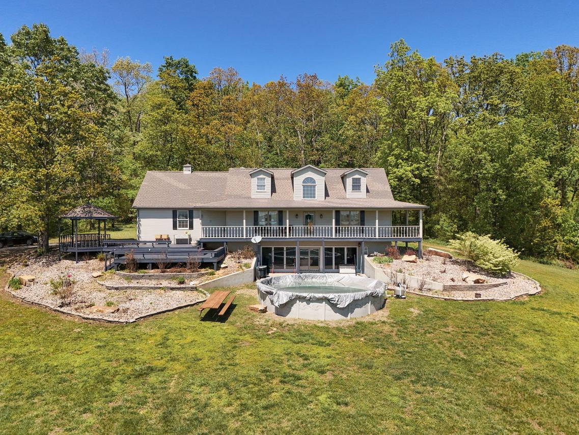 1870 N Lick Creek Rd., Goreville, IL 62939