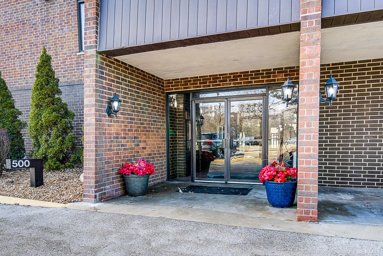 500 Park Ave. #521, Calumet City, IL 60409