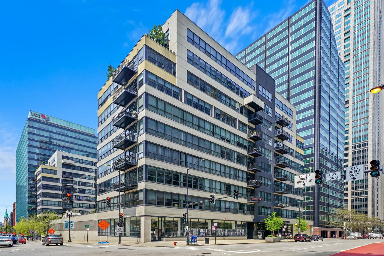 130 S Canal St. #724, Chicago, IL 60606