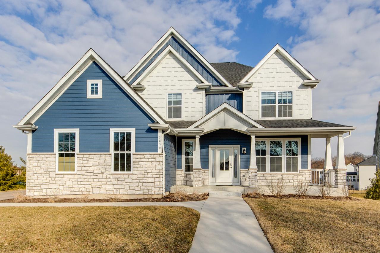 3656 Old Bridge Ln., Elgin, IL 60124