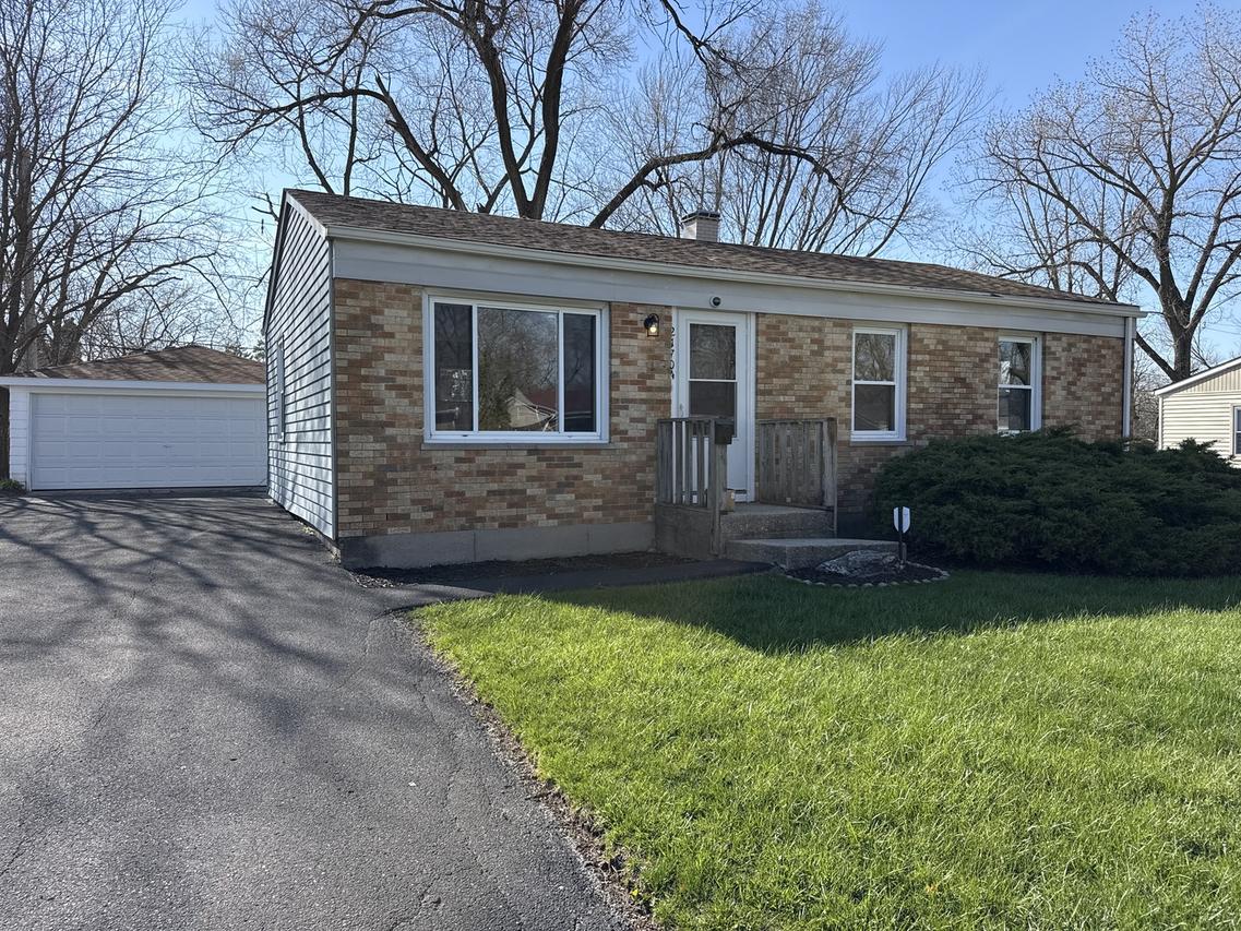 21704 Clyde Ave., Sauk Village, IL 60411