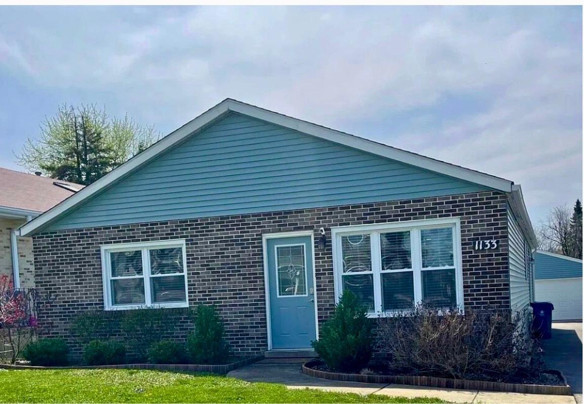 1133 Adelia St., Downers Grove, IL 60516