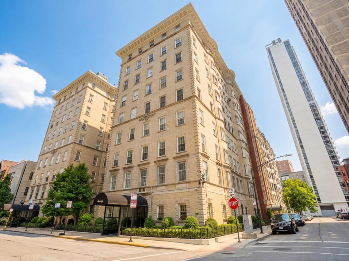 [Address Hidden by Seller], Chicago, IL 60610