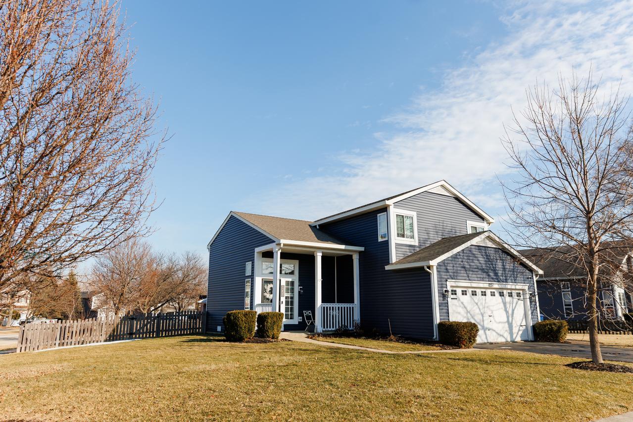 1251 S Pleasant Hill, Waukegan, IL 60085