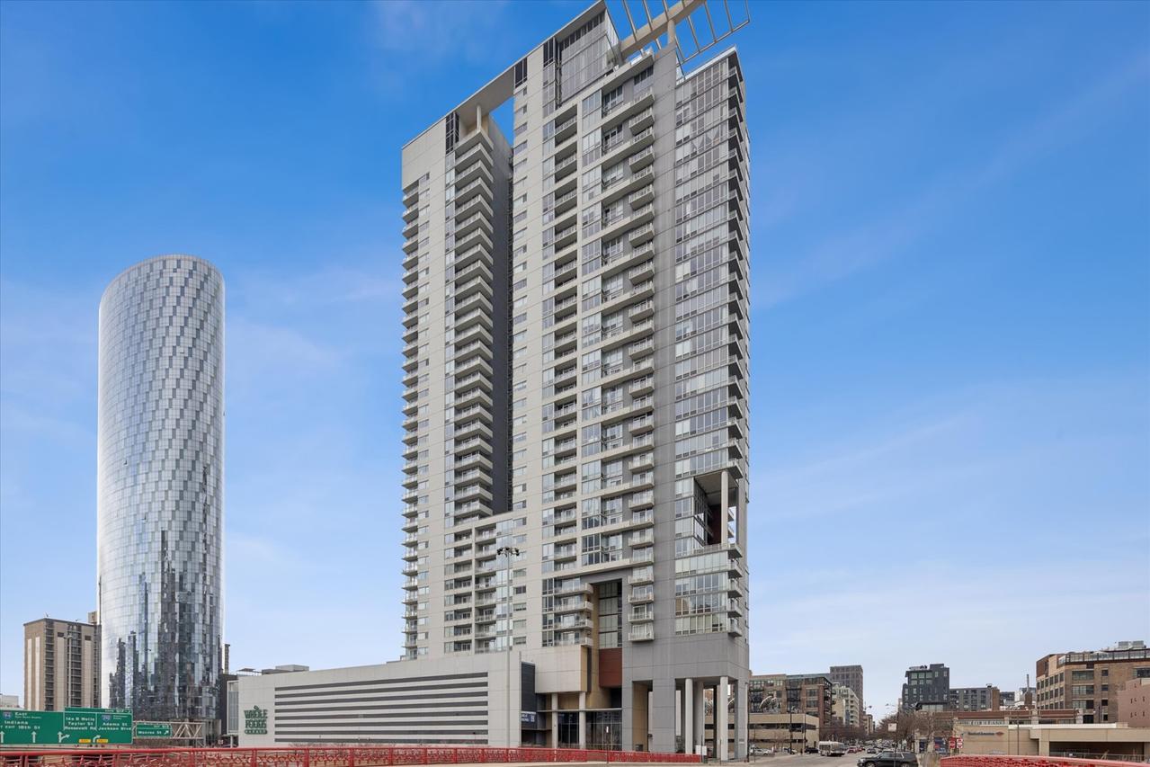 737 W Washington Blvd. #710, Chicago, IL 60661