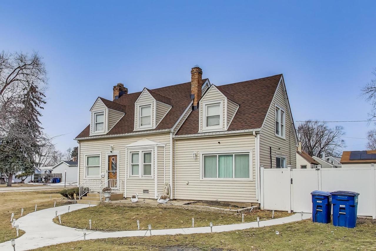 150 Country Club Dr., Northlake, IL 60164