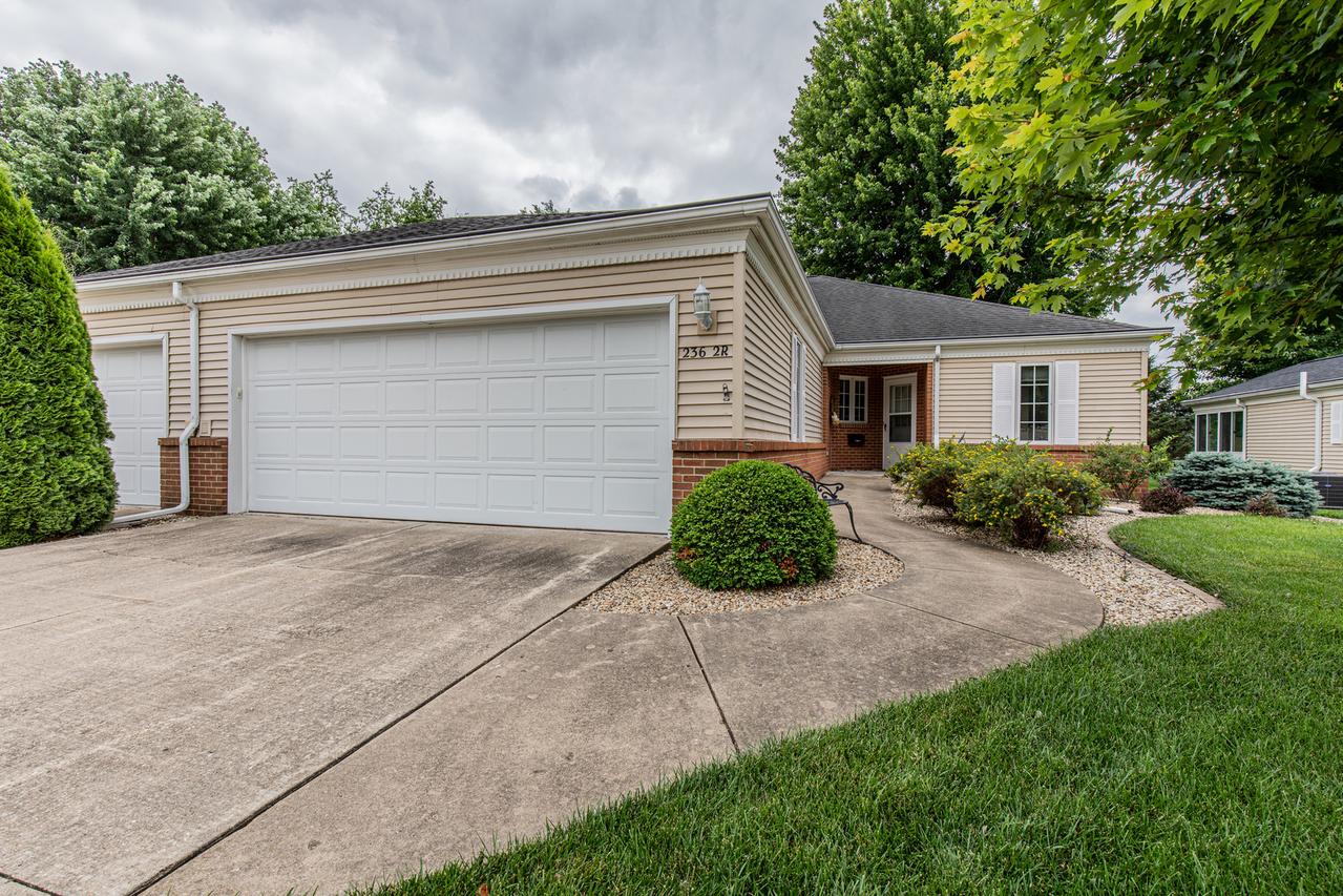 236 Hideaway Dr. #2R, Princeton, IL 61356