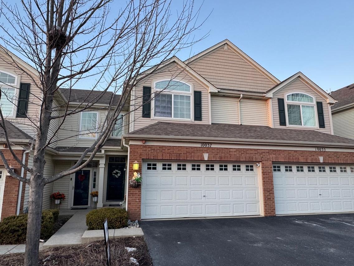 10037 Cummings St. #503, Huntley, IL 60142