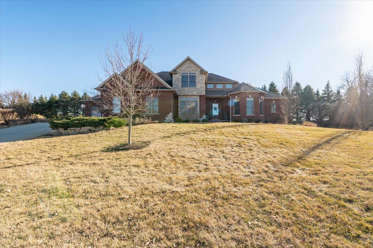 9580 Janel Dr., Bloomington, IL 61705