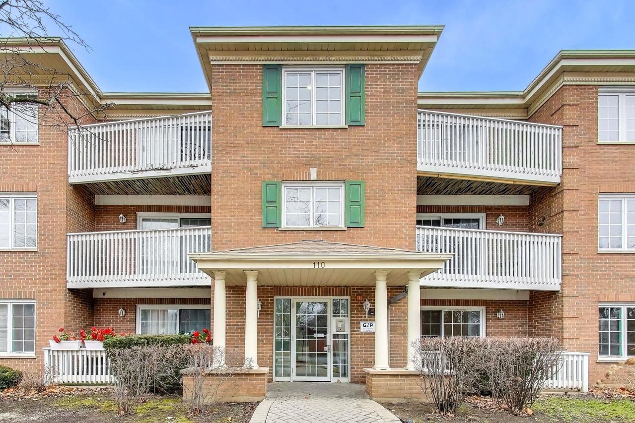 110 Day St. #101, Bloomingdale, IL 60108