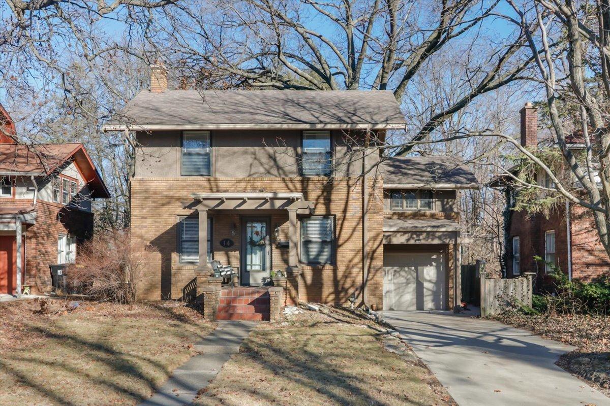 14 Broadway Pl., Normal, IL 61761