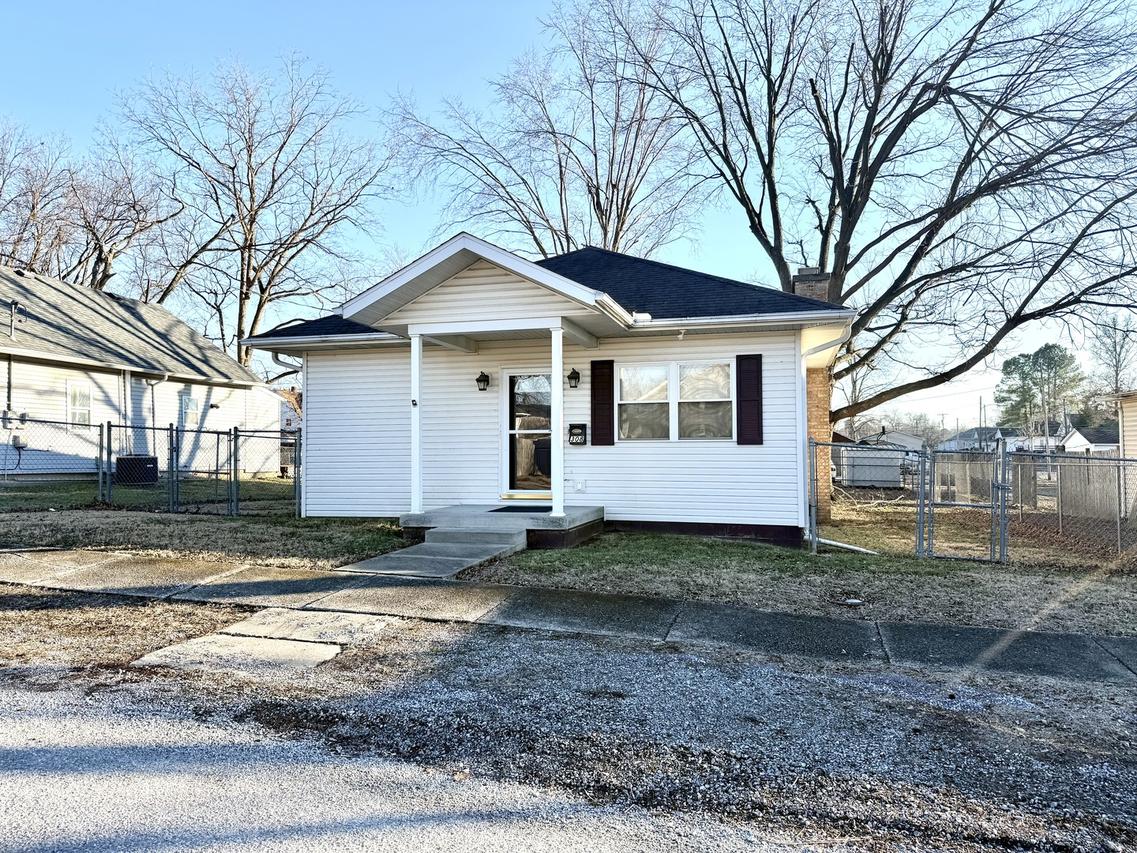 308 W 5th St., West Frankfort, IL 62896