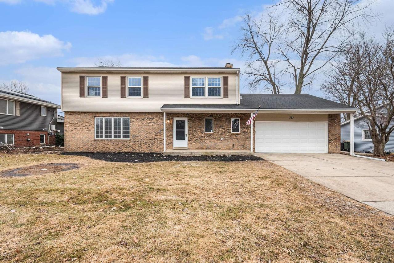 323 Chicago Rd., Oswego, IL 60543