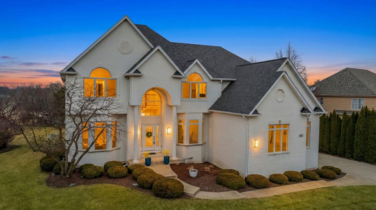 2347 Bird Ln., Batavia, IL 60510