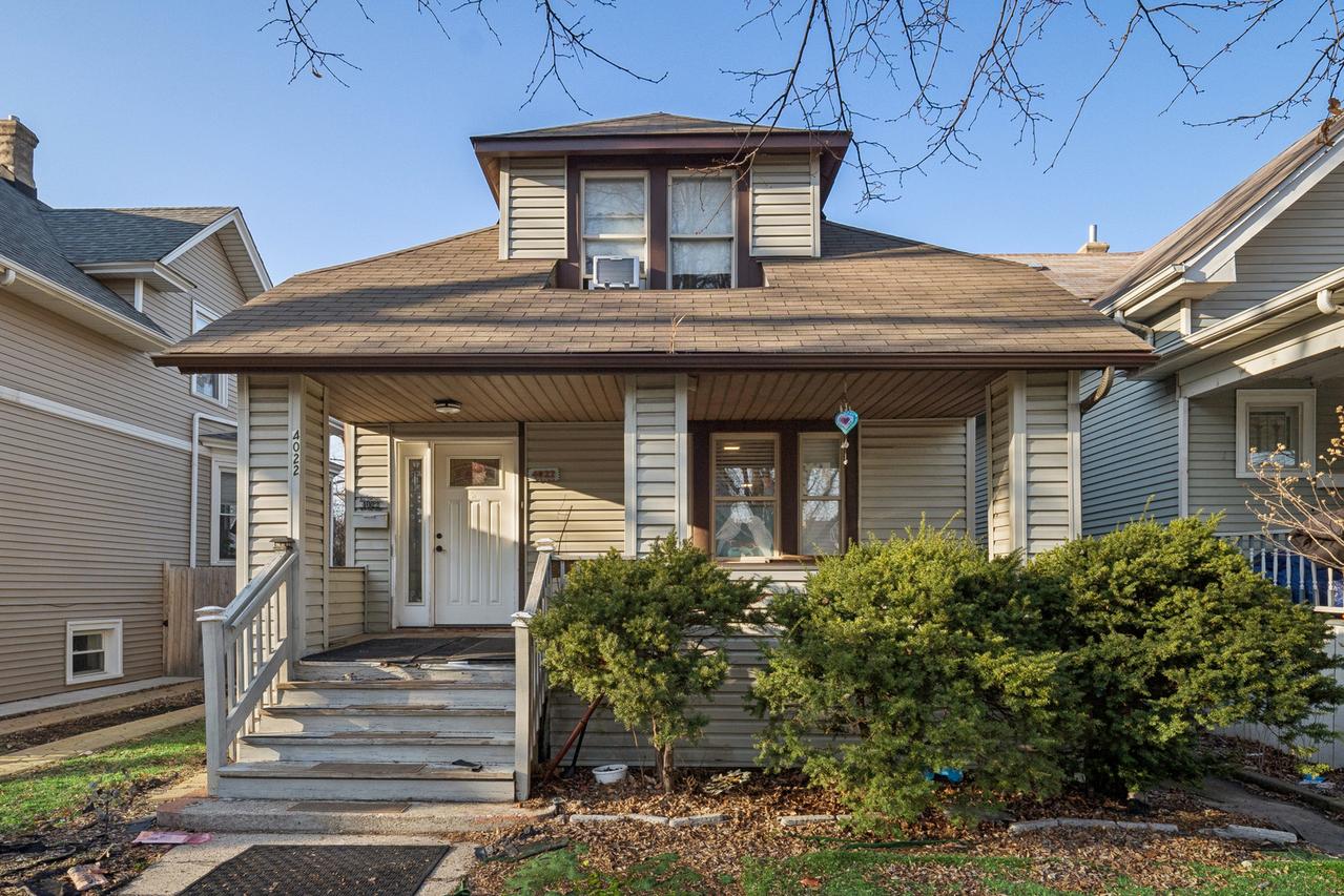 4022 W Eddy St., Chicago, IL 60641