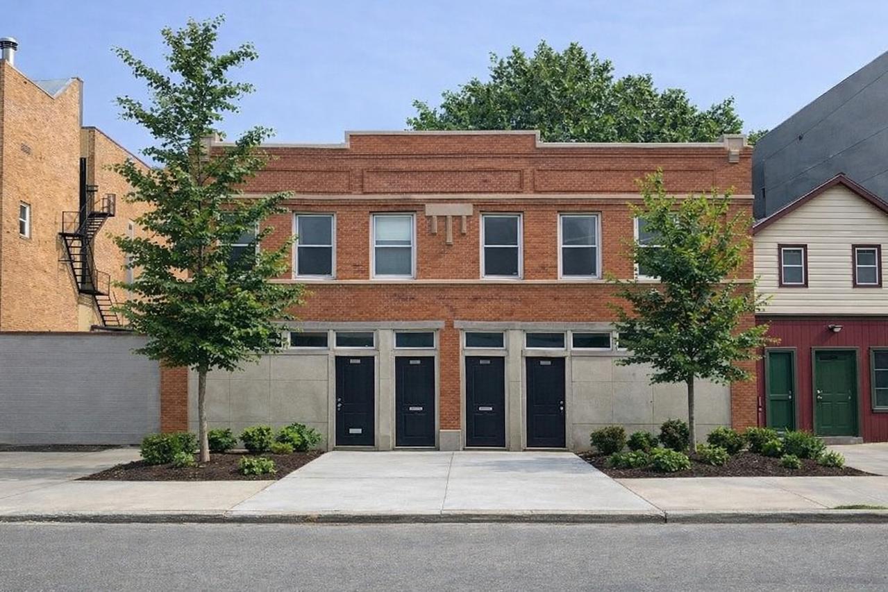 2746 W Chicago Ave., Chicago, IL 60622