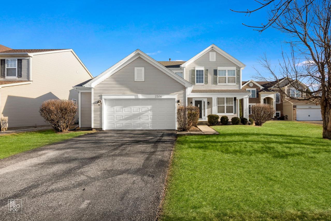 2504 Concord Ct., Montgomery, IL 60538