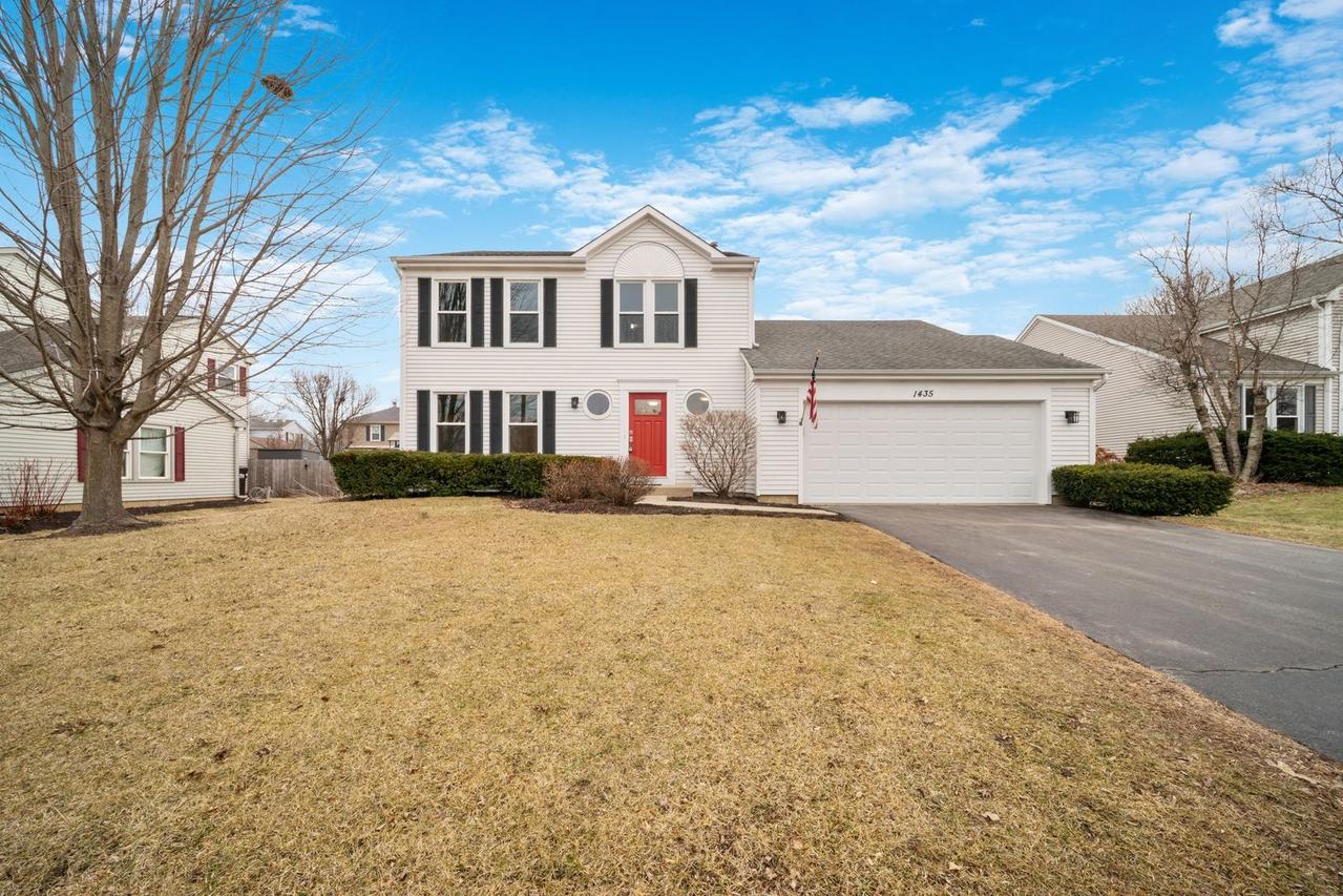 1435 Tanglewood Dr., Crystal Lake, IL 60014