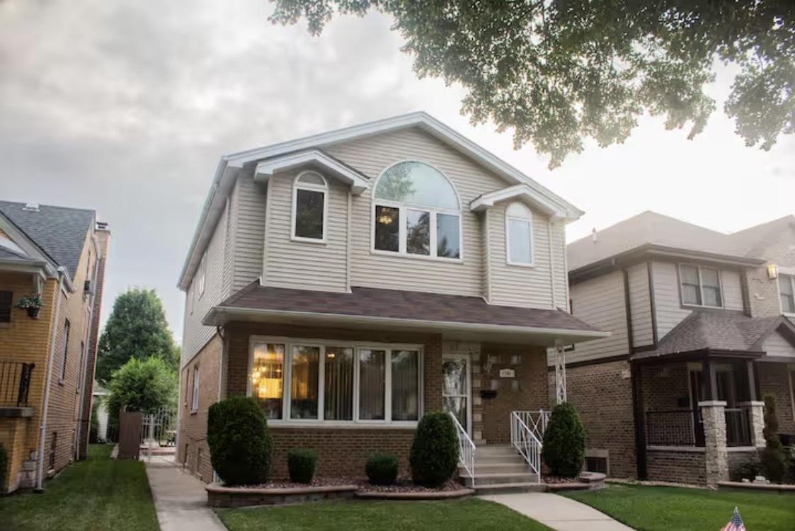 5304 S New England Ave., Chicago, IL 60638