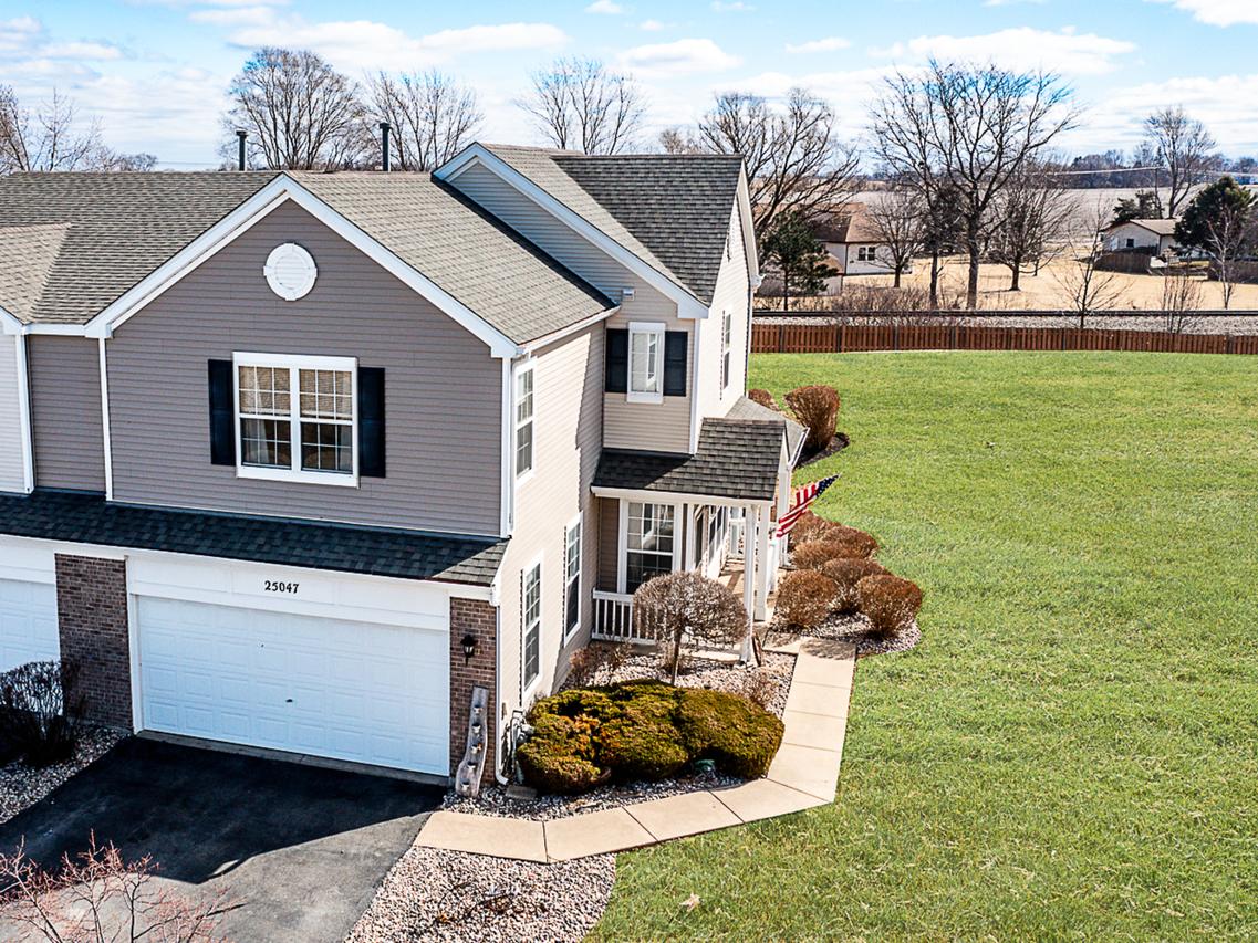 25047 Clare Cir., Manhattan, IL 60442