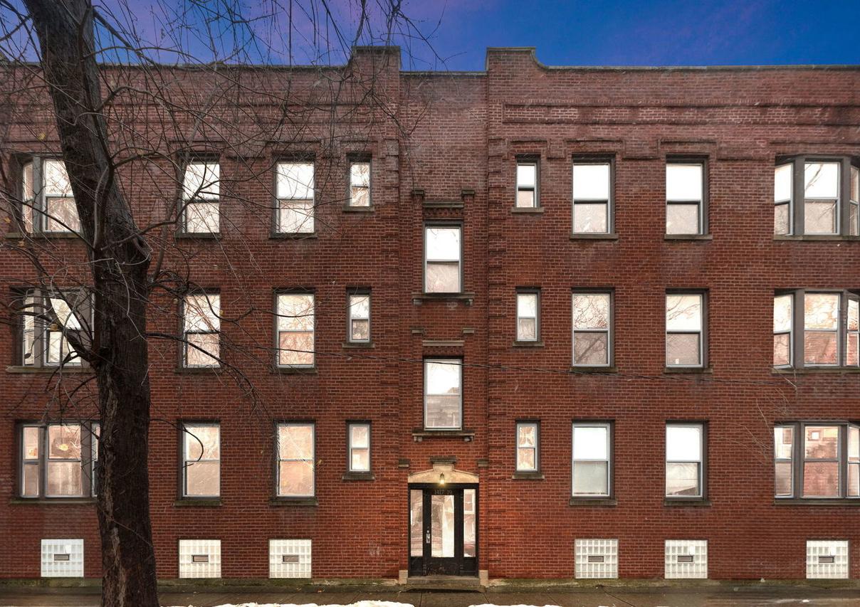 1417 W Arthur Ave. #1R, Chicago, IL 60626