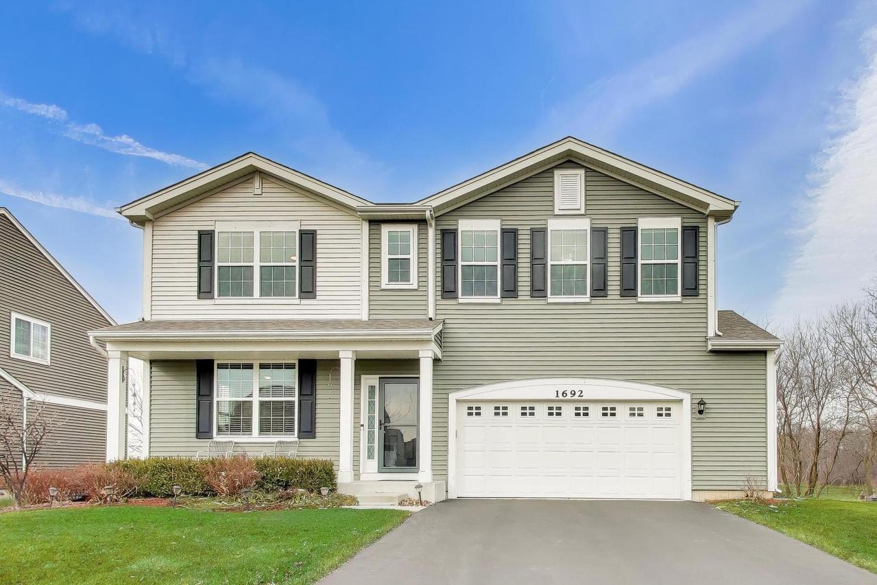 1692 Serenity Dr., Antioch, IL 60002