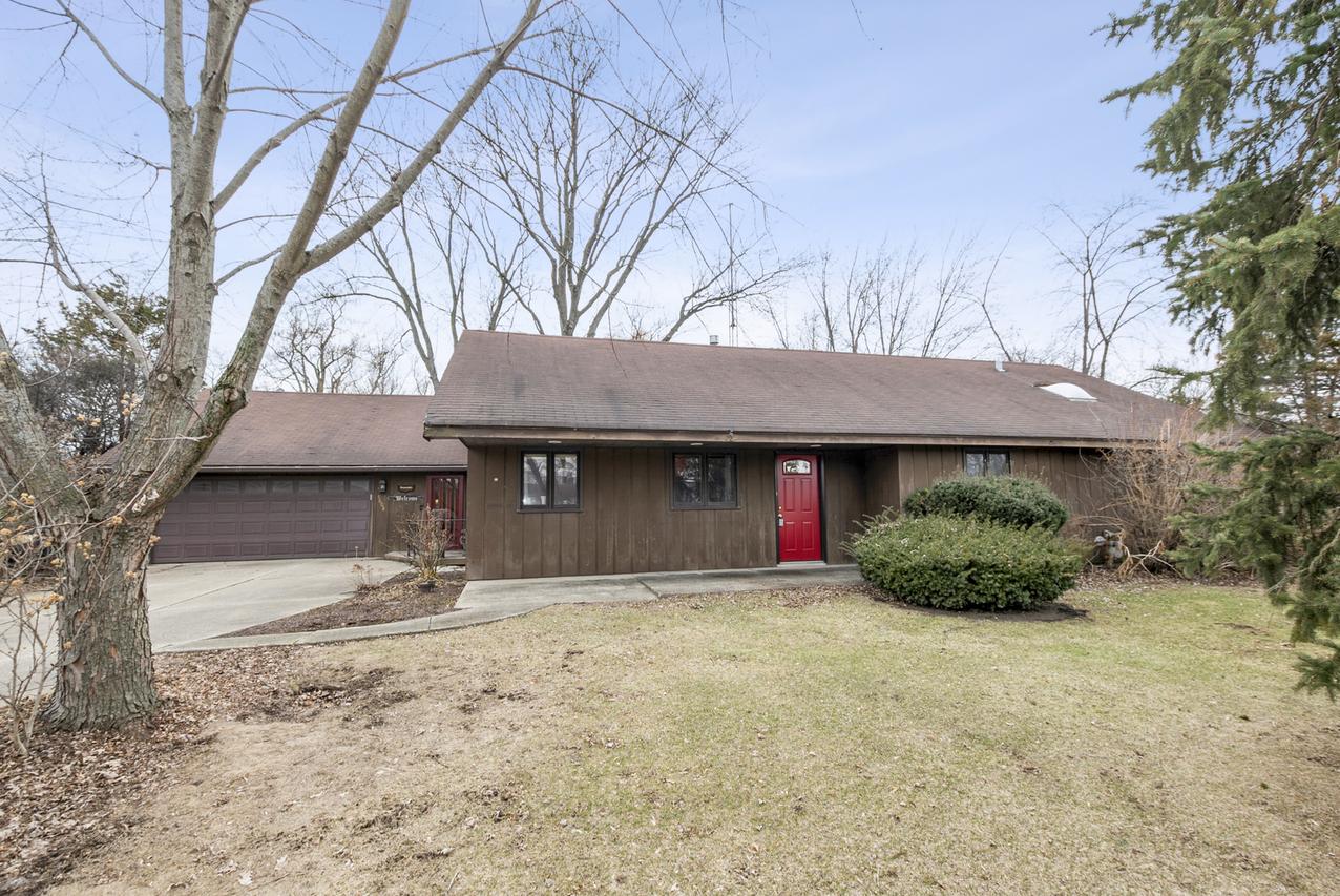 5608 S Gilbert Ave., La Grange Highlands, IL 60525
