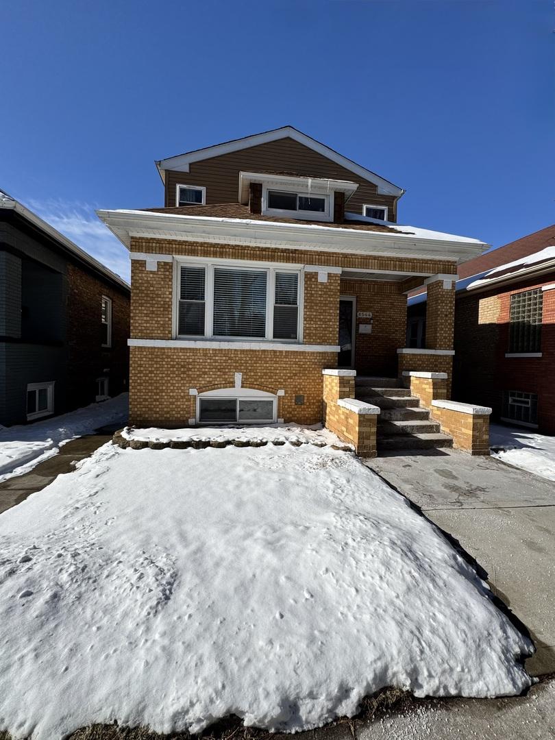 8544 S Essex Ave., Chicago, IL 60617