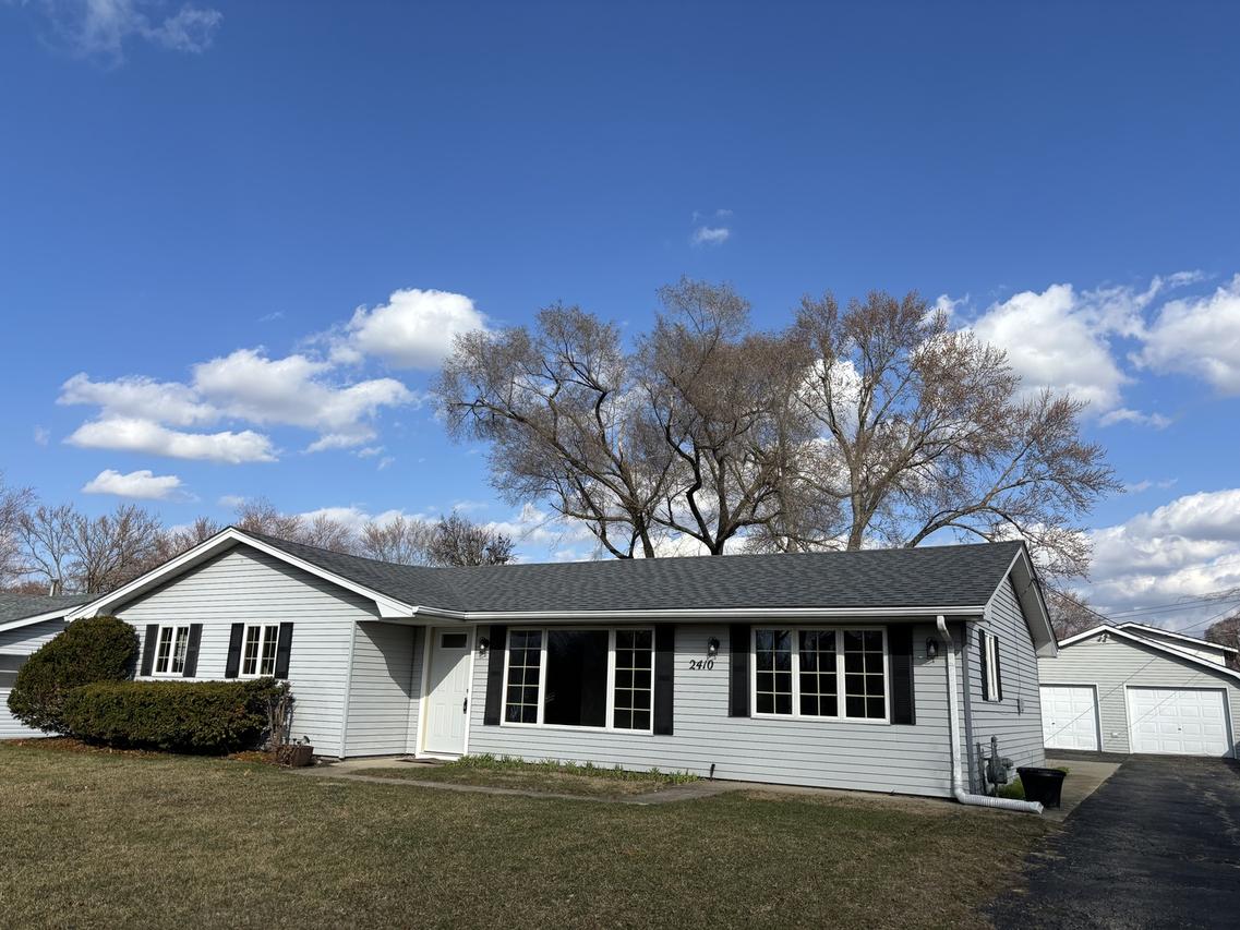 2410 Nuclear Dr., Joliet, IL 60431