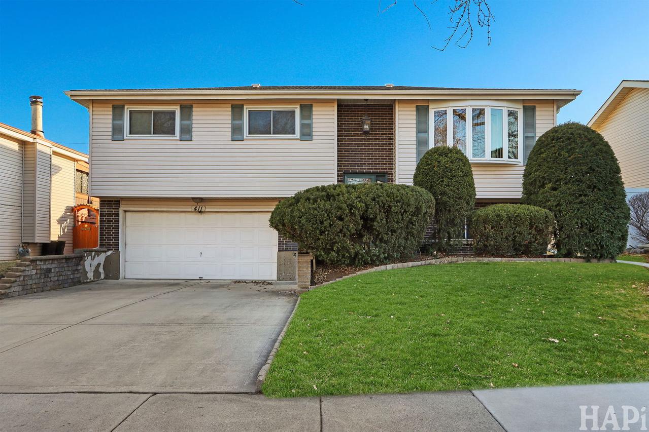 411 W Diversey Ave., Addison, IL 60101