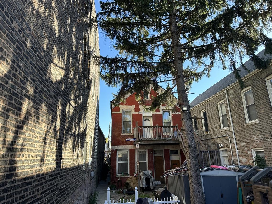 2703 W 24th Pl., Chicago, IL 60608