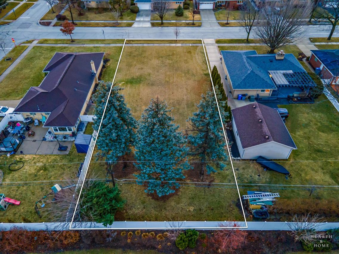 103 N Louis St., Mount Prospect, IL 60056