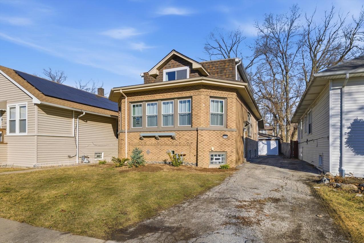 1929 S 3rd Ave., Maywood, IL 60153