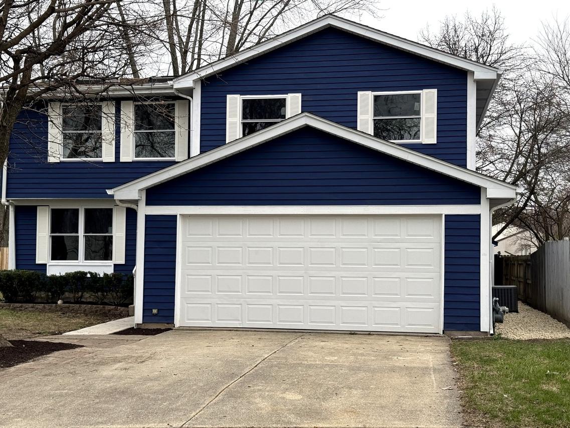 30W170 Cynthia Ct., Warrenville, IL 60555