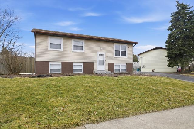 New Homes with Master Bedrooms on the 1st Floor That Attend Bolingbrook High School: February 28th to March 6th