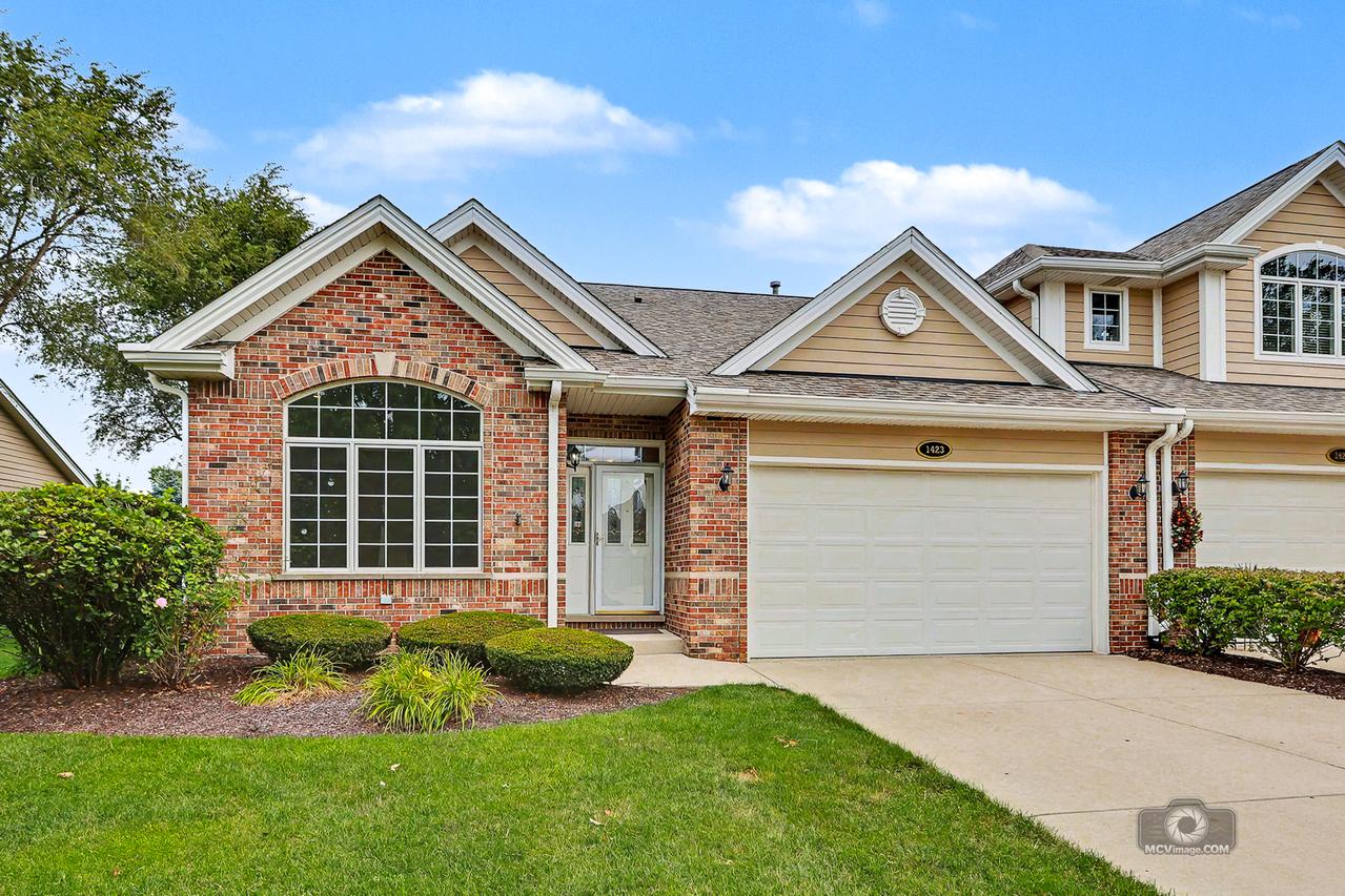 1423 Roscommon Way, Lemont, IL 60439