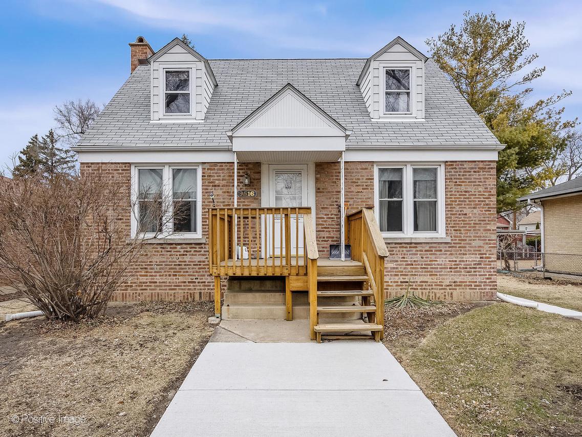 9516 Jackson Ave., Brookfield, IL 60513