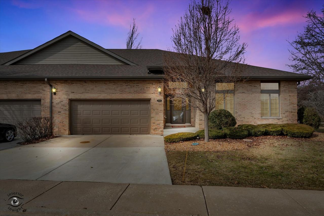 9306 Fox Run Cir., Frankfort, IL 60423