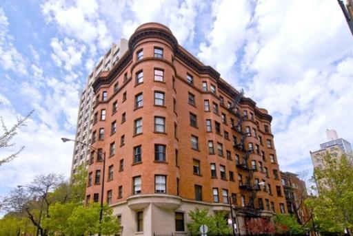 1210 N Astor St. #3B, Chicago, IL 60610