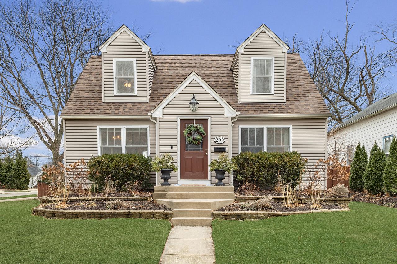 [Address Hidden by Seller], Westmont, IL 60559