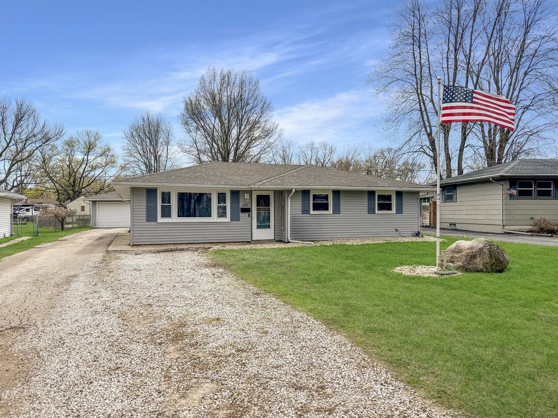 305 Roland St., Wilmington, IL 60481