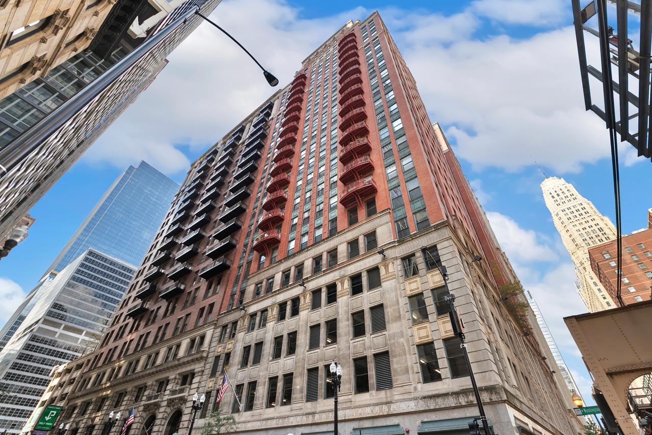 208 W Washington St. #1910, Chicago, IL 60606