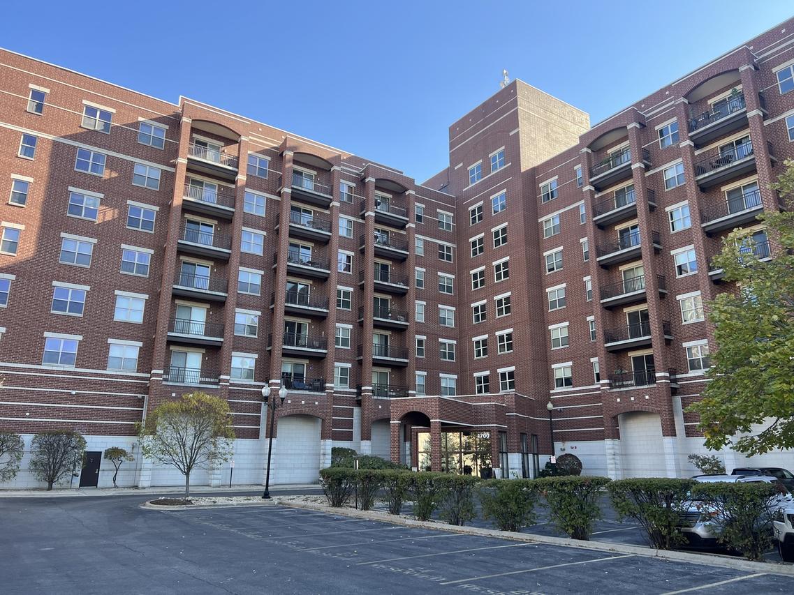 [Address Hidden by Seller], Melrose Park, IL 60160