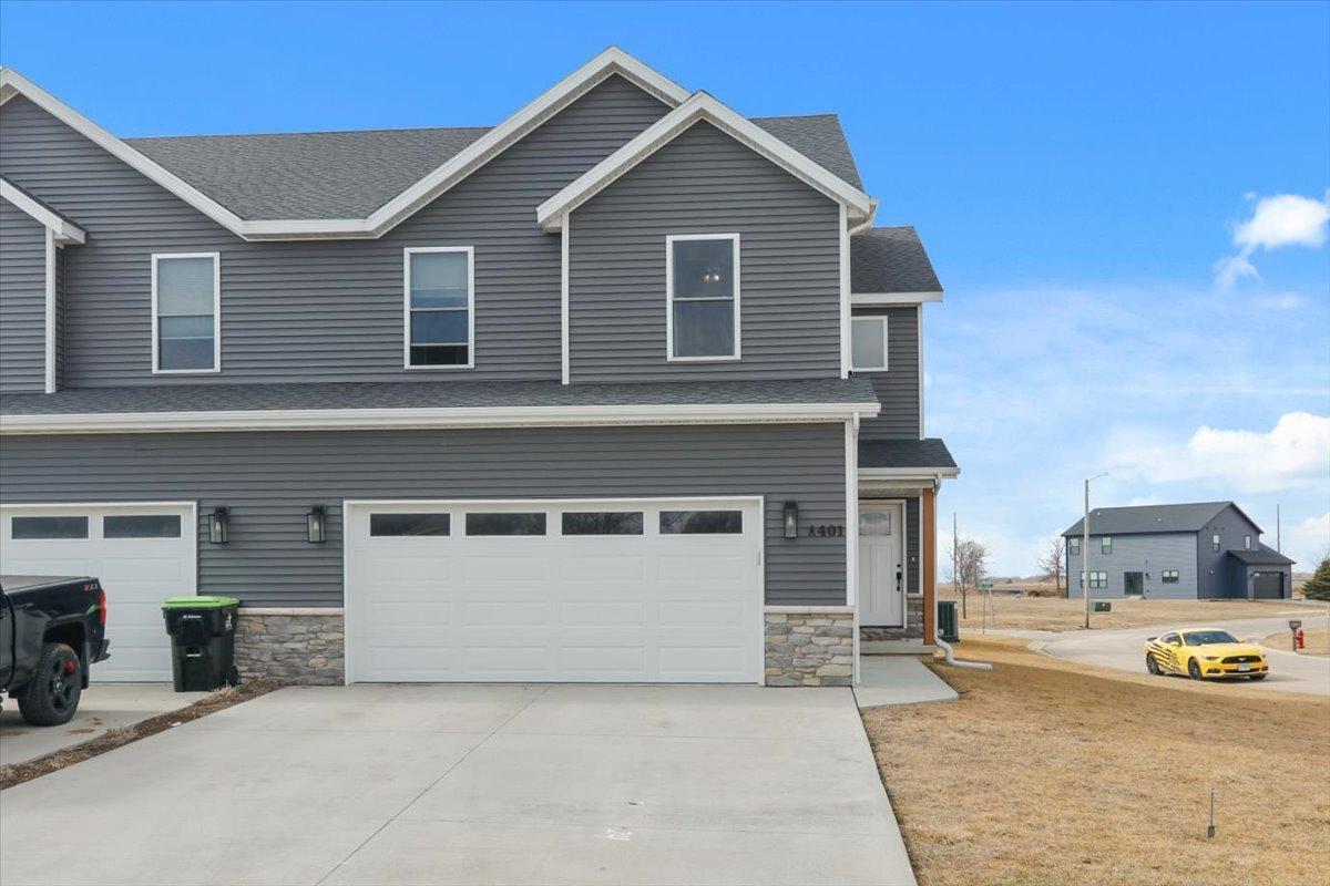 401 A Jenny Ln., Heyworth, IL 61745