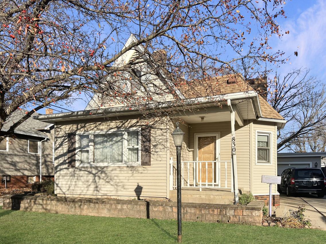 830 Chartres St., Lasalle, IL 61301