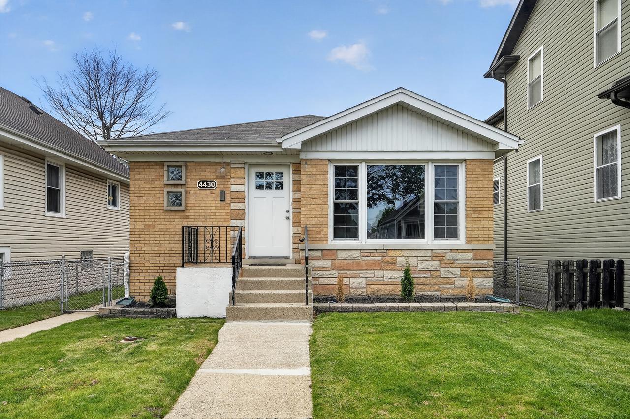 4430 N Mulligan Ave., Chicago, IL 60634